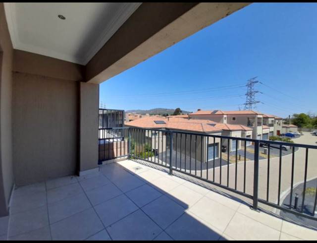 3 bed property to rent in BRACKENFELL SOUTH